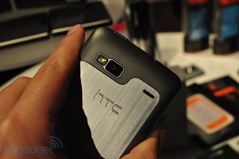 Un vistazo en imágenes al HTC G2