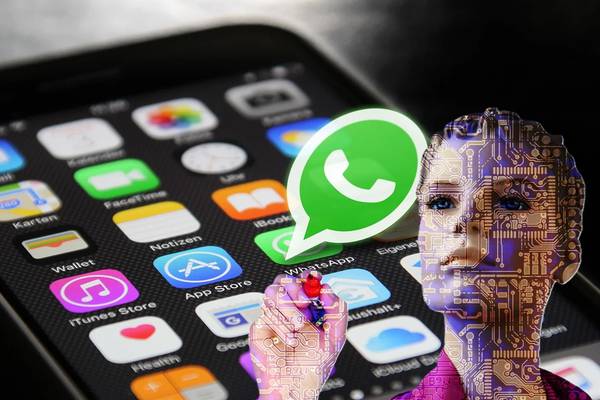 Meta integra su inteligencia artificial a WhatsApp: la aplicación tendrá un asistente virtual y te explicamos cómo funciona