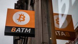 “Son ilegales”: Reino Unido obliga a cerrar cajeros de criptomonedas como Bitcoin