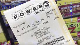¡Lo logró! Hombre gana más de 100,000 dólares en la lotería con técnica de famosa serie