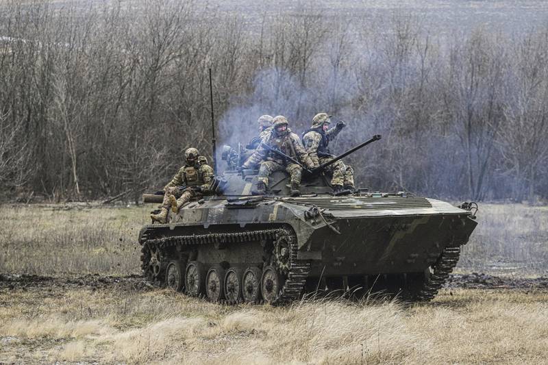 Ucrania espera contar con un centenar de tanques para marzo