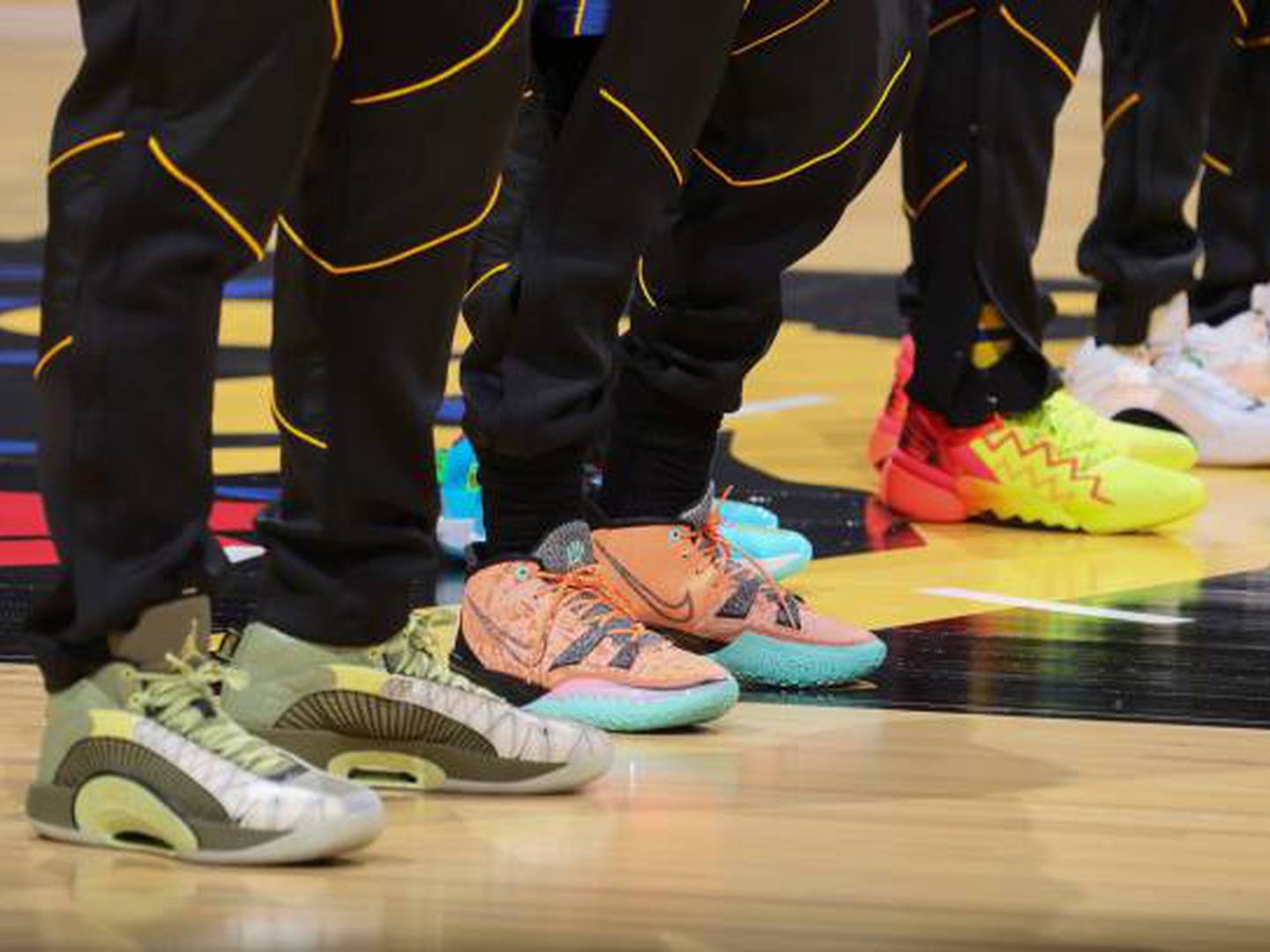 NBA: Estas son las zapatillas más curiosas durante el All Game