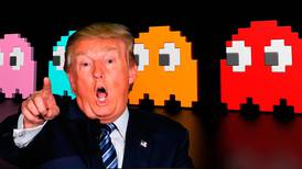 No es broma: Según Trump, se ve naranja por culpa de las bombillas de bajo consumo