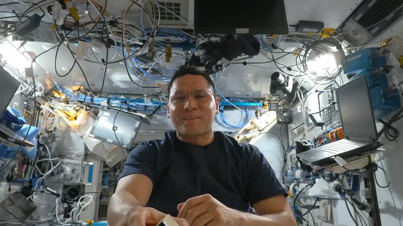 Tour de la Estación Espacial Internacional con Frank Rubio