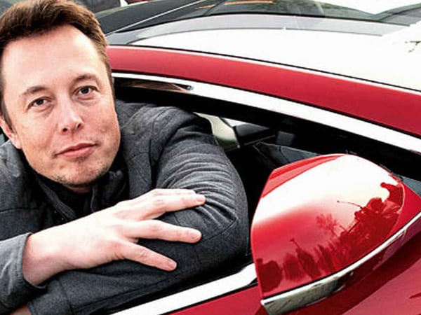 Elon Musk revela cuál es su coche favorito y es un modelo que ni siquiera está a la venta todavía