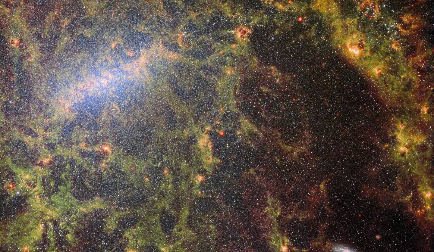 Galaxia espiral barrada NGC 5068