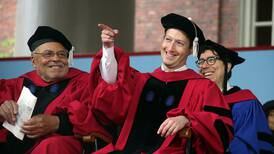 Elon Musk, Jeff Bezos, Bill Gates, Mark Zuckerberg y otros multimillonarios… ¿qué carreras universitarias estudiaron?