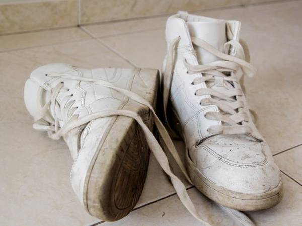Cómo limpiar tus zapatillas y no dañarlas en el intento