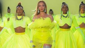 Beyoncé y Adidas se unen para el lanzamiento de las New Ivy Park Top Ten 2000