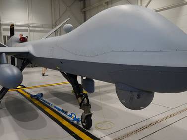 Sorprendente: Durante una simulación, un dron militar de EE UU “mató” a su operador, era controlado por IA