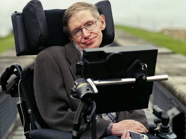 Stephen Hawking y su Volkswagen Vanagon 1988: ¿Qué ocurrió con el furgón hippie del físico?