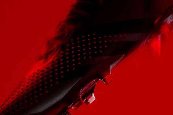 Prada y Adidas presentan una lujosa colaboración para el fútbol