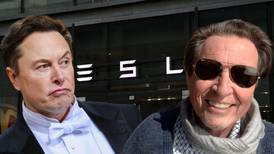 Elon Musk debería tener más hijos “como un rey medieval”, según su padre