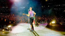 “Coldplay” rinde tributo a Taylor Hawkins con la canción “Everglow”