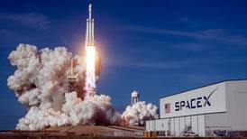 SpaceX rompe un impresionante récord que tenía la India, al enviar 143 satélites al espacio en un solo vuelo