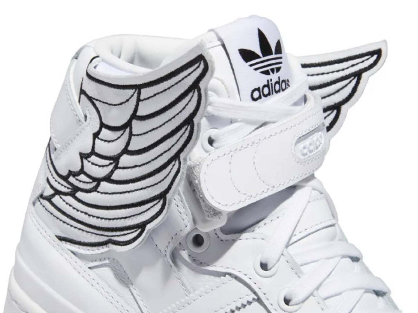 Hacer un nombre tira meditación Adidas Originals Forum JS Wings 4.0, la nueva creación de Jeremy Scott que  te hará volar – FayerWayer