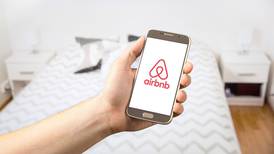 Airbnb prometió revisar sus listados para evitar estafas