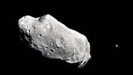 Tierra: asteroide “mascarilla” pasará muy cerca del planeta