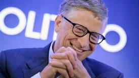 Bill Gates ataca los NFT y las criptomonedas como un farsa