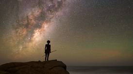 NASA elogió una impresionante foto de un ñandú en la Vía Láctea, captada por un uruguayo