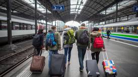 Estudiantes universitarios desarrollan brillante método antirrobo de equipajes para aplicar en los trenes