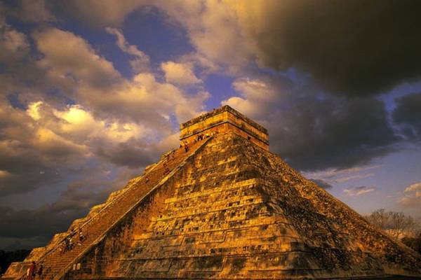 NASA: La historia del astrofotógrafo mexicano que capturó las pirámides de Chichén Itzá con la Vía Láctea de fondo