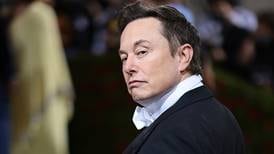 Elon Musk “es un idiota”, dice su biógrafo, y lo compara con Bill Gates y Jeff Bezos