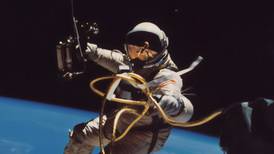 Cinco cosas que no pueden comer los astronautas en el espacio