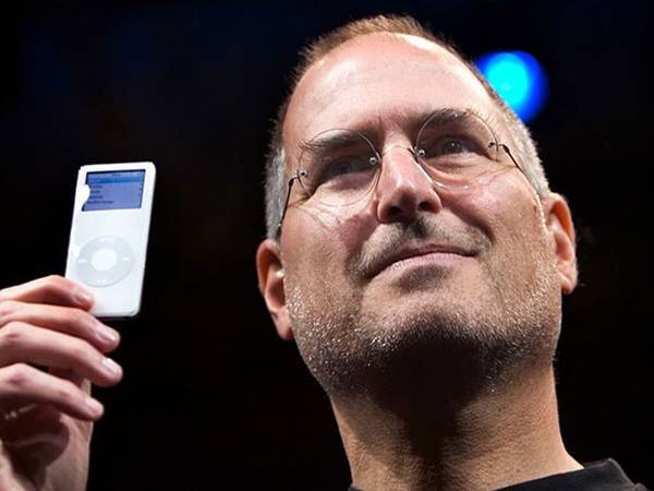 Steve Jobs nos enseñó en 2003 la forma más lista de compartir buenas noticias