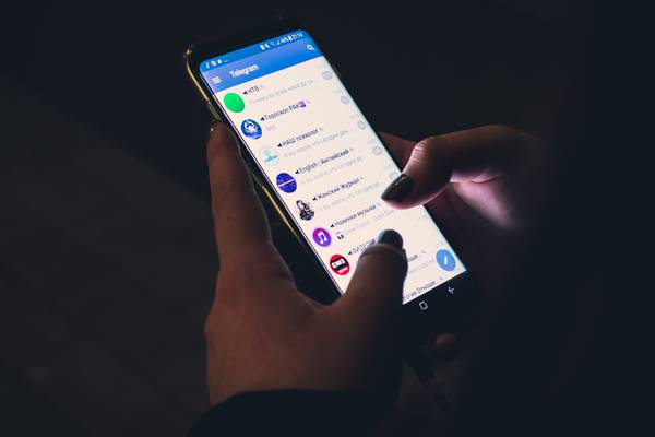 Telegram: ¿Cómo reaccionar con emojis a los mensajes?