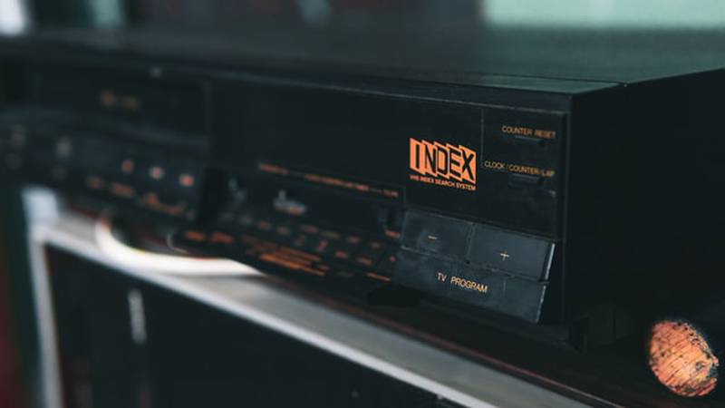 VHS se vuelven coleccionables de culto: ¿Cuáles eran los mejores  reproductores que hoy puedes encontrar usados? – FayerWayer