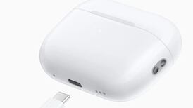 Apple entra en razón con los AirPods Pro 2 y al fin vende por separado su estuche cargador USB-C