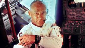 Buzz Aldrin, pan y vino: el día que el astronauta tomó la comunión en la Luna