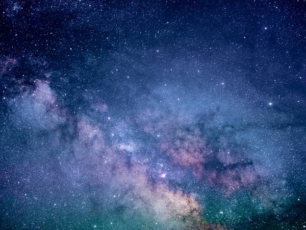 “La quinta fuerza”: Estudio asegura que nuestro universo tiene paredes invisibles que actúan como límites entre las galaxias