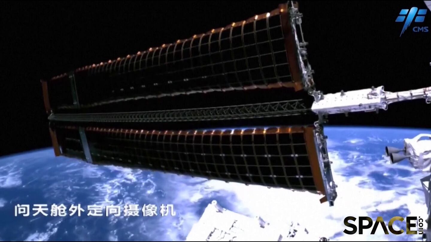 Panel solar de la estación espacial de China