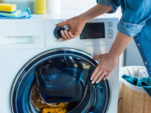 La curiosa historia de cómo un usuario hackeó su lavarropas para repararlo, después que la empresa se negara a compartir el firmware