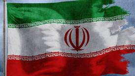 Irán rompe acuerdos nucleares, lanza misiles de combate a embajada de EE.UU.