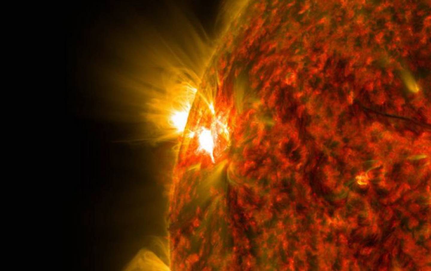 With the force of 10 billion nuclear bombs: This was the largest solar storm in history