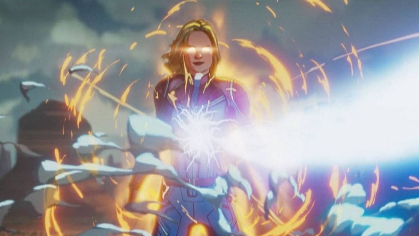 Thor desató todo su poder contra Capitana Marvel, expulsando un rayo que parecía que acabaría con ella, pero lo absorbió.