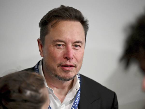 ¿Una entrevista sincera o polémica? Elon Musk aborda su relación con las drogas