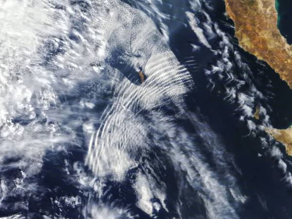 Cohetes de la NASA buscan remolinos similares a huracanes en la atmósfera superior