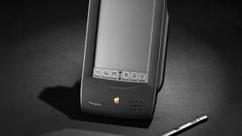 Dispositivos Retro: el viejo Newton MessagePad, una especie de iPad con el que Apple fracasó en los 90