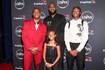 LeBron James lanza sus nuevas zapatillas Nike, inspiradas en su hija Zhuri