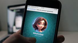 WhatsApp se transforma con Carina: Así puedes activar su nueva asistente con Inteligencia Artificial  