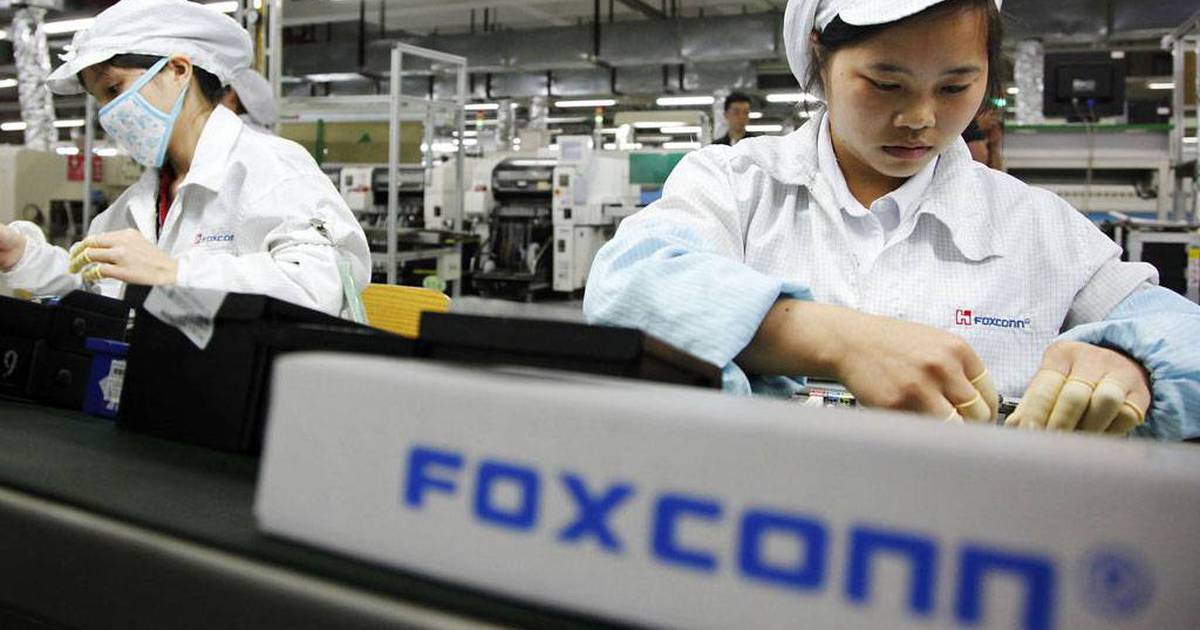 Foxconn utiliza ilegalmente estudiantes para fabricar el iPhone X