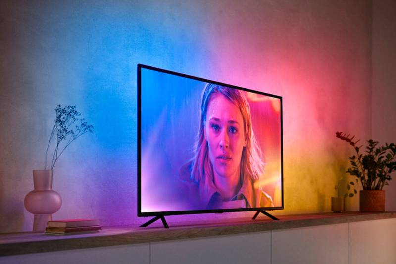 Lo último de Philips Hue es una tira LED para montar detrás de tu televisor