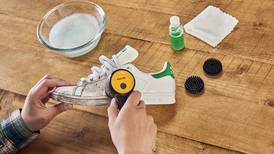 Philips lanza este maravilloso cepillo limpiador de zapatillas que cambiará para siempre la vida de tus calzados