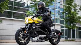 Compañía Harley Davidson detiene fabricación de moto eléctrica por problemas con la batería