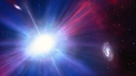 Telescopio Hubble capta una enorme y misteriosa explosión intergaláctica: Astrónomos no pueden explicarla