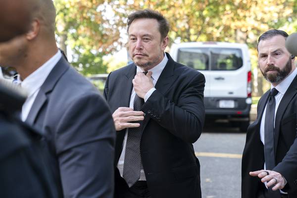 Demandan a Elon Musk por un millón de dólares por supuestamente difamar a un joven en la red social X